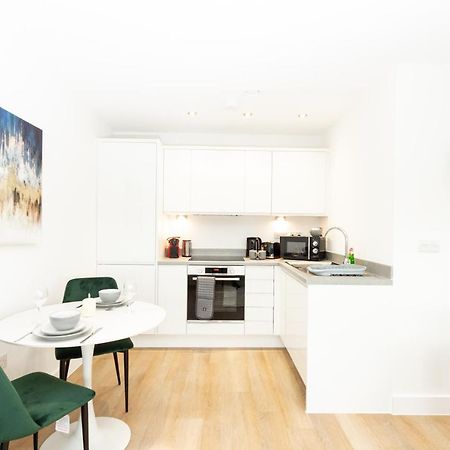 Stylish Studio Apt Overlooking Old Trafford Mánchester Exterior foto