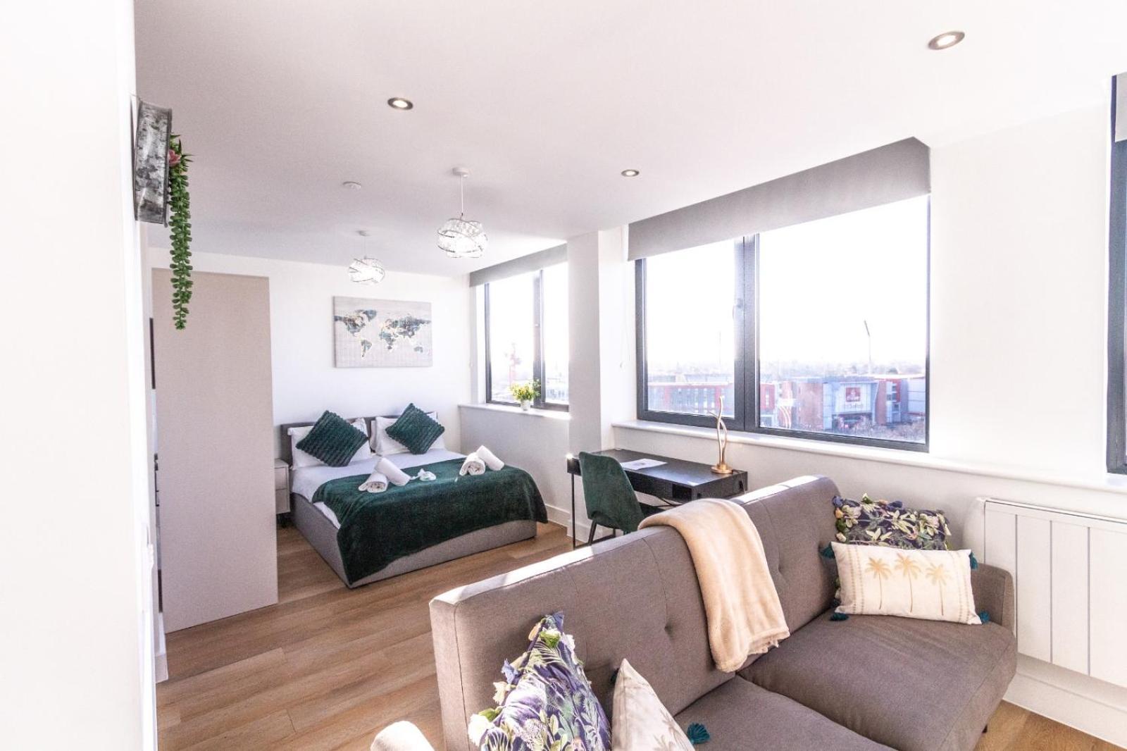 Stylish Studio Apt Overlooking Old Trafford Mánchester Exterior foto